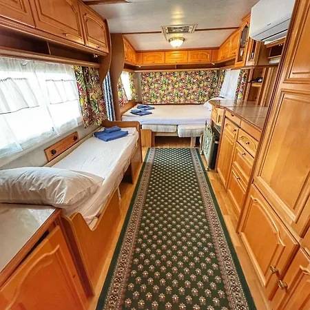 каравани дрийм арапя Campsite