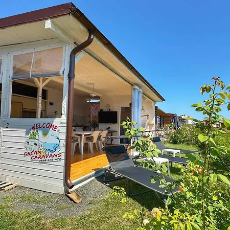 Campsite каравани дрийм арапя Tsarevo